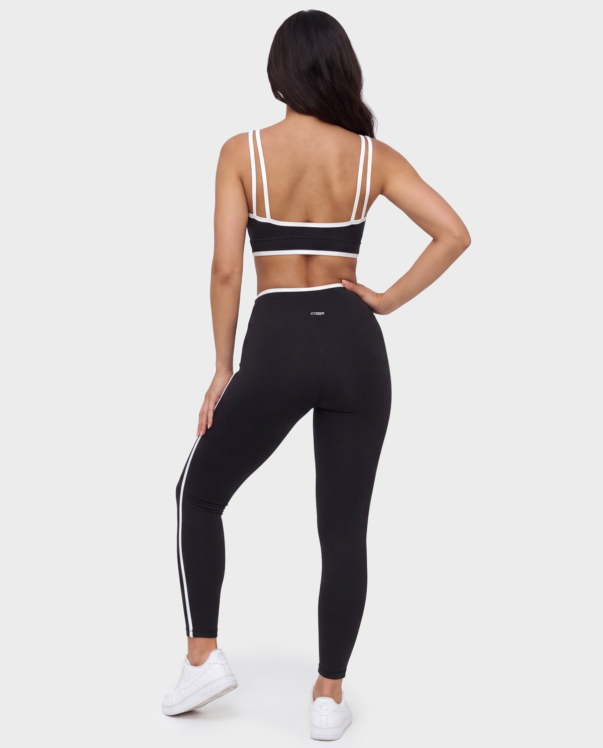 Invisible Push-up Set Black and White Line